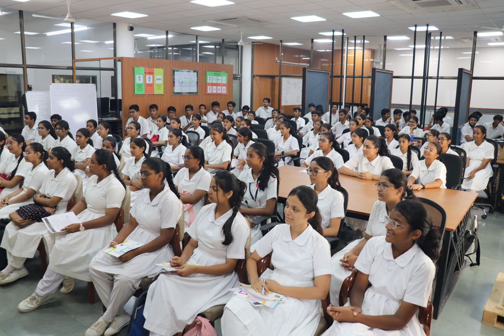 Visit of students of SHETH C. N. VIDYAVIHAR, Ahmedabad