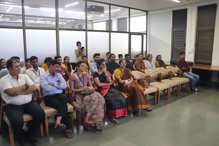 Government Science College Visit to PDEU IIC